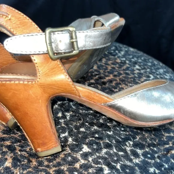 FRYE chunky heel shoes. Skyler seam. Size 7 1/2