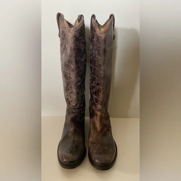Frye Mellisa Tall Distressed Riding Boots size 9 great condition