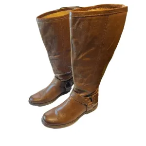 Frye Phillip Harness Tall Brown Soft Leather Low Heel Back Zip Boots Sz 7