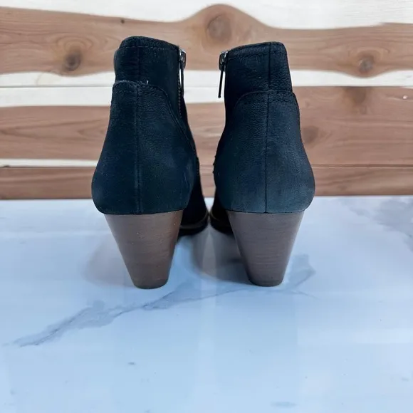 FRYE Women's Reina Black Suede Leather Bootie Side Zipper Stacked Heels sz 8.5 M