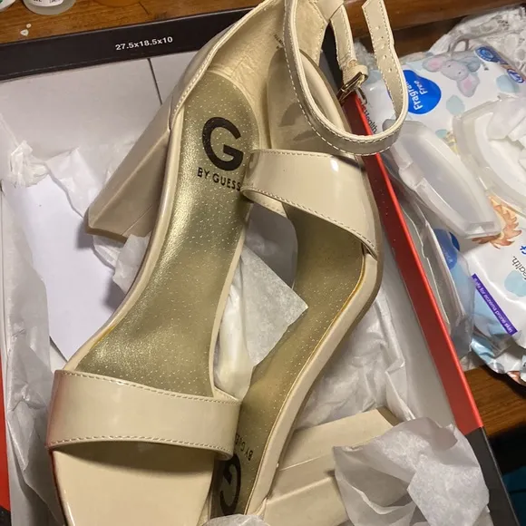 G By Guess Women’s Shoes Sandals Shantel Light N Beige Peep Toe Block Heel