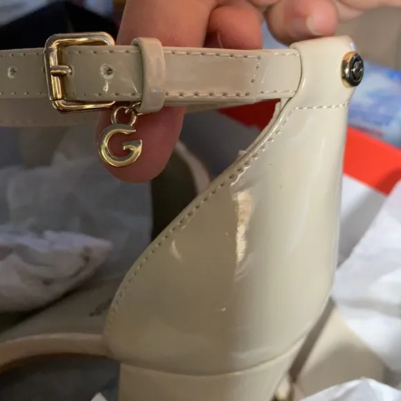 G By Guess Women’s Shoes Sandals Shantel Light N Beige Peep Toe Block Heel