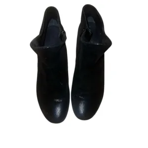Gabor Black Leather Black Ankle Boots with Low Heel  Size 9