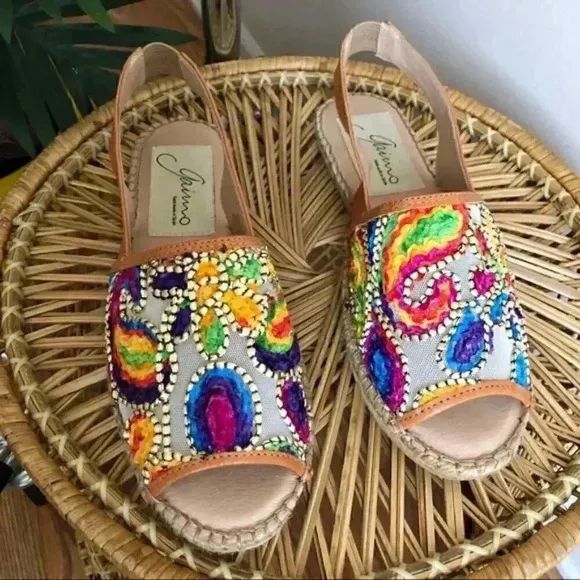 Gaimo Multicolor Embroidered Espadrille Sandals 39