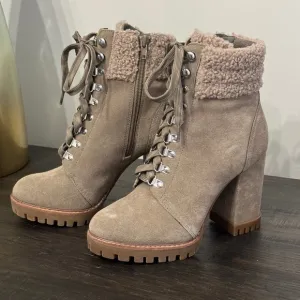 GB Gianni Bini Sight See Shearling Lug Sole Suede Hike Platform Boots Bootie 6.5