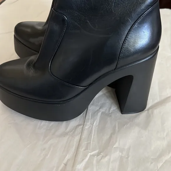 GBLevi Tate Leather Platform Mid Boots
