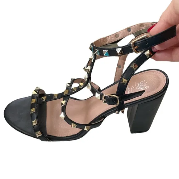 G.C. Shoes Rockstuds Block Heel Gladiators Sandals size 9 NWOT