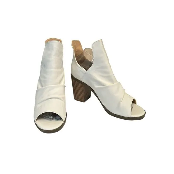 GC Shoes White Vegan Leather Susana Slip On Peep Toe Block Heels Size 8.5 NWT