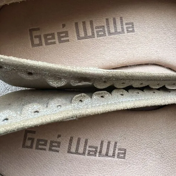 Geé WaWa Metallic Silver Tan Leather Block Kitten Heels Scalloped Edge Women 7.5