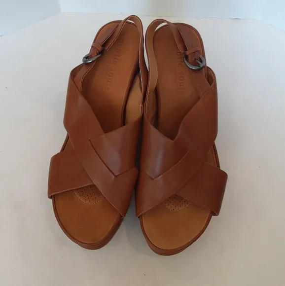 Gentle souls brown leather wedge platform sandals