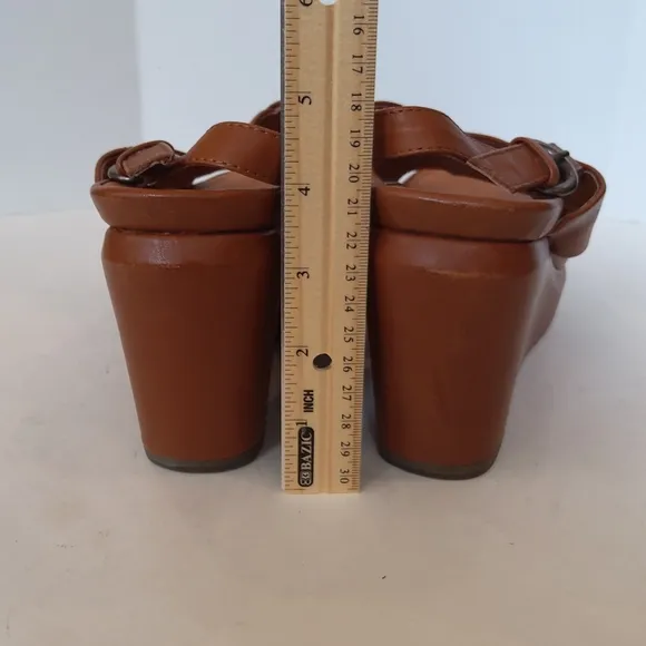 Gentle souls brown leather wedge platform sandals