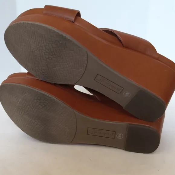 Gentle souls brown leather wedge platform sandals