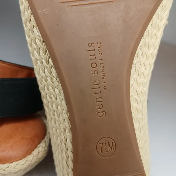 Gentle Souls By Kenneth Cole Luci Leather Peep Toe Sling Back Shoes Size 7.5