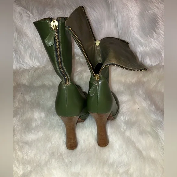 Georgina Goodman ladies green pirate-style platform calf boots NWOT