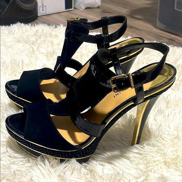 Gianni Bini Black and Gold Platform Stiletto Chevron Print High Heels, 9, NWOT