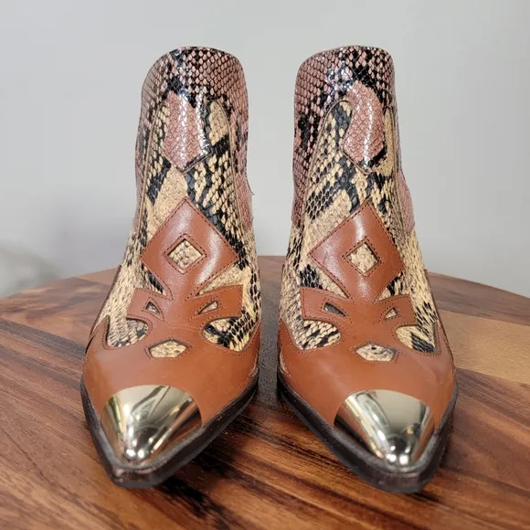 Gianni Bini Leather Western Mules Snakeskin Patterned Size 8 Cowboy Pointed Toe
