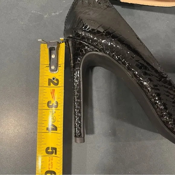 Gianni Bini sz 7.5 black patent leather high ankle strappy stiletto heels