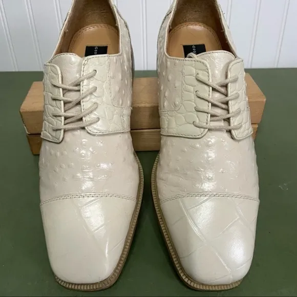 Giorgio Brutini Ostrich Leather Dress Shoes in Eggshell White