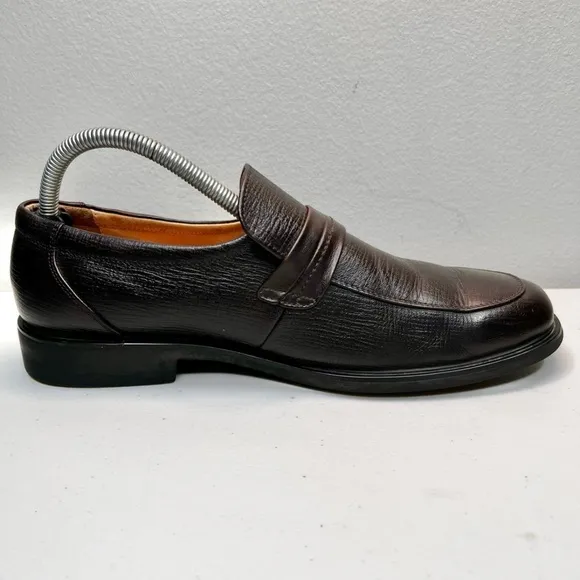 Giovanni Valentino Men’s Dress Shoes Loafers  Dark Brown Size 9 Dress Shoes