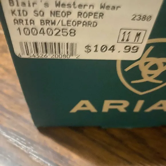 Girl ariat boots