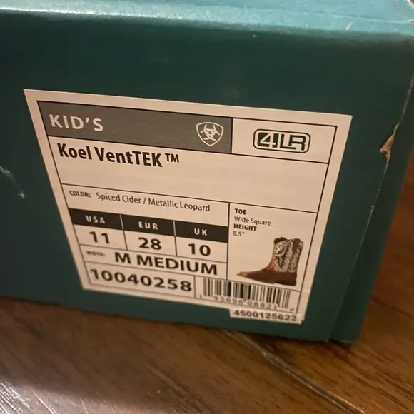Girl ariat boots