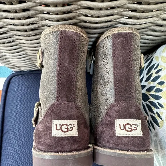Girls UGG size 8 boots