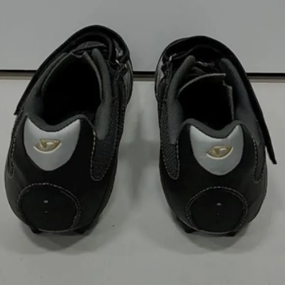 Giro Women's Bicycle Clip-On Shoes