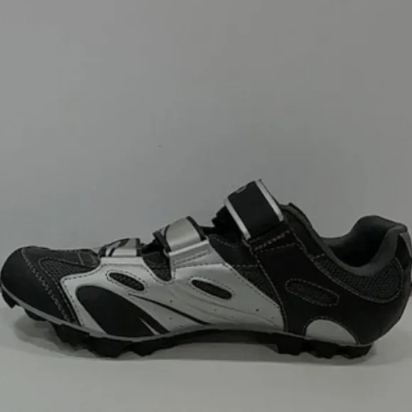 Giro Women's Bicycle Clip-On Shoes