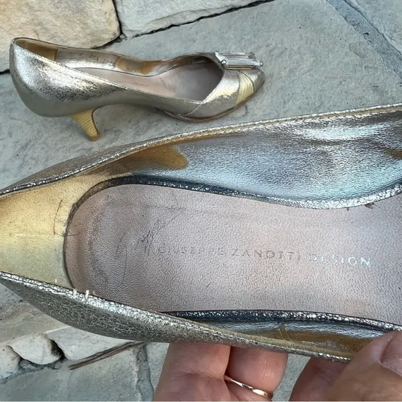 GIUSEPPE Zanotti design 2.5&quot; heel peep toe pumps heels Sz 35.5 made in Italy