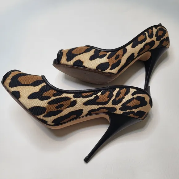 Giuseppe Zanotti high heels tan black animal print peep toe womens shoes size 38