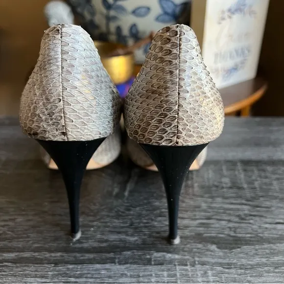 Giuseppe Zanotti Snake Print Embossed Leather Peep Toe Pump Heels EU36 US6