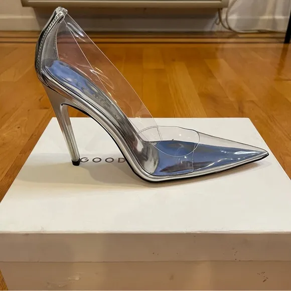 Good American Cinder-F*cking-Rella Glass Pump Shoes Size 9 NWT