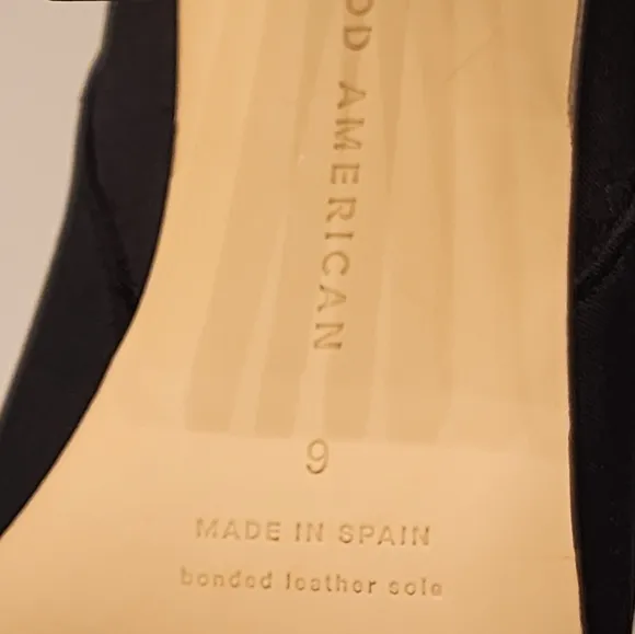Good American High Kickstand Neoprene Bootie In Black Gold Accents size 9