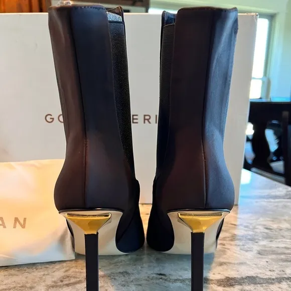 Good American Kickstand Neoprene Stiletto Boots Ankle Chocolate Brown Booties