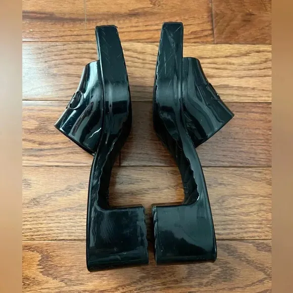Gucci Black Jelly Platform Sandals Sz 35 Us 5