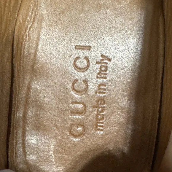 Gucci Men's Tan and Brown Loafers Size 9