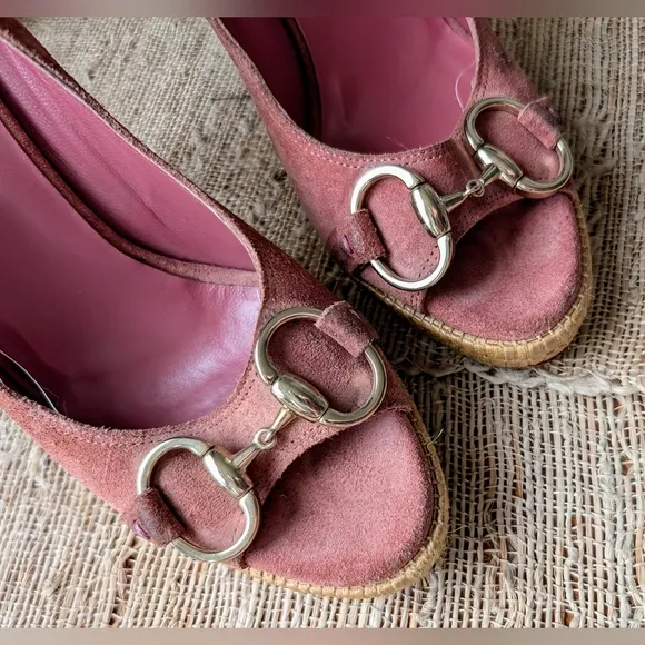 Gucci  • Pink Champagne / Rose Suede Peep Toe Platform Pumps