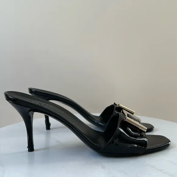 Gucci Sand Pelle Cuoio Nero Patent Lamb Mules Slip on Sandal