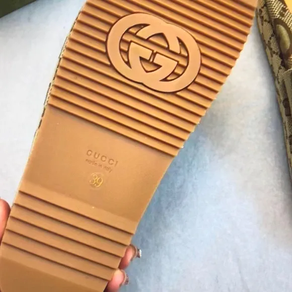 Gucci Tan and Brown Sandals with Platform Sole