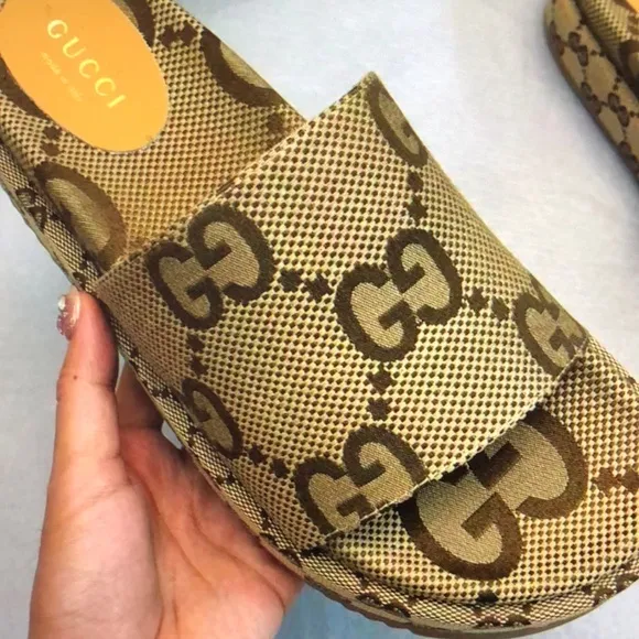 Gucci Tan and Brown Sandals with Platform Sole