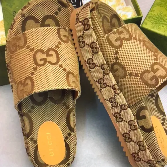 Gucci Tan and Brown Sandals with Platform Sole