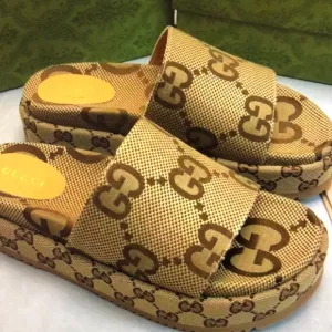 Gucci Tan and Brown Sandals with Platform Sole