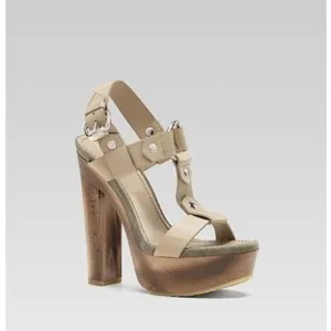 Gucci Tan Platform Sandals with Chunky Heel