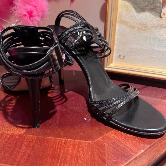 Gucci Vintage Black Strappy Heels with Glossy Finish
