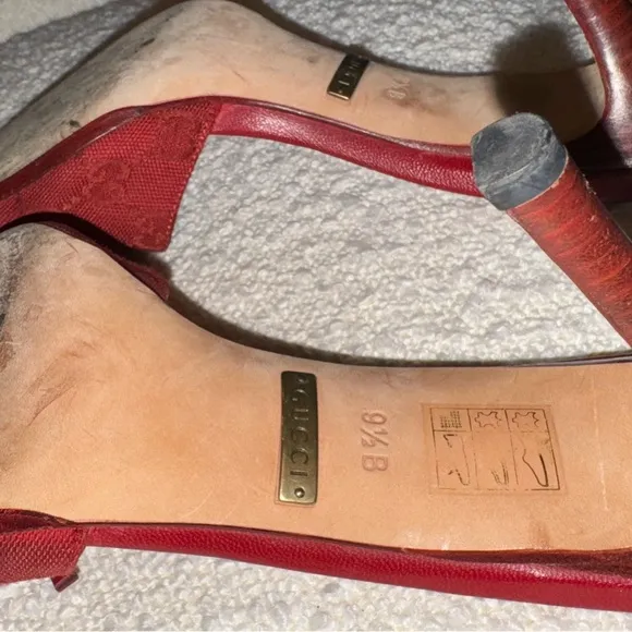 Gucci Women's Original GG Red Stilettos peep toe heel Size 9.5