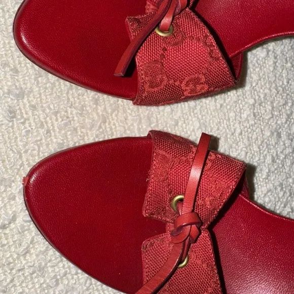 Gucci Women's Original GG Red Stilettos peep toe heel Size 9.5