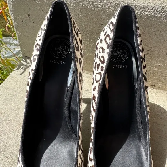 Guess Leopard Print Heels Peep Toe 5.5&quot; Stiletto Pumps Party Shoes Size 10M