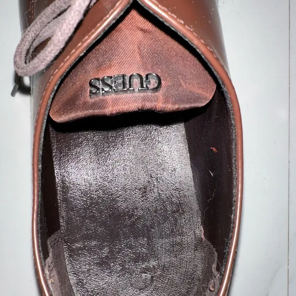 Guess mens dress shoes.