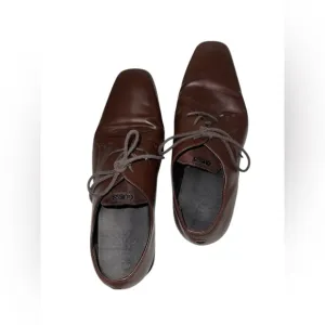 Guess mens dress shoes.