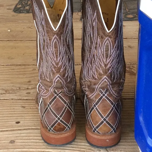 (H)   HP kids boots